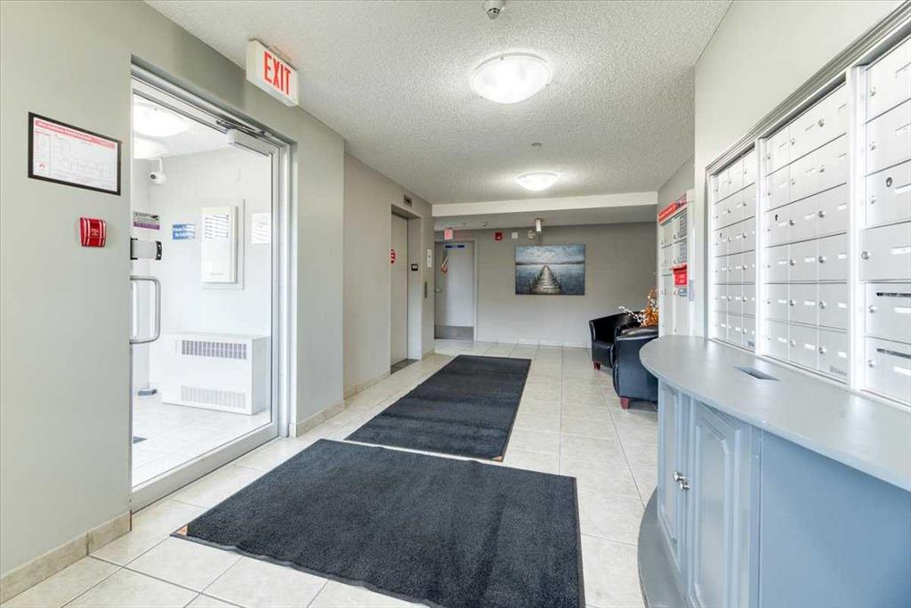 Picture for 213, 380 Marina Drive 