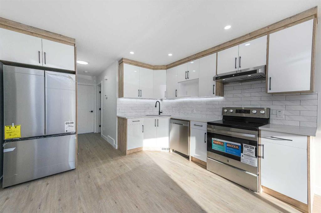 Picture for 4249 Catalina Boulevard NE