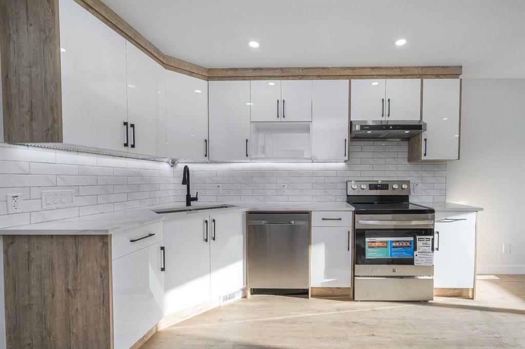 Picture for 4249 Catalina Boulevard NE