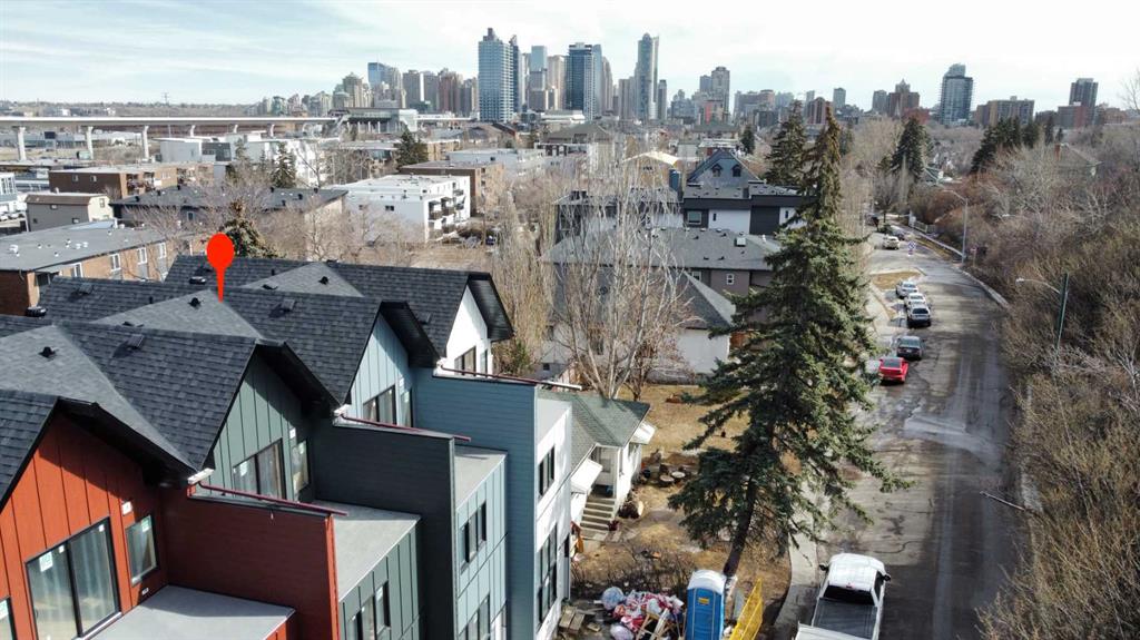 Picture for 2018, 2020, 2022, 2024 12 Avenue SW