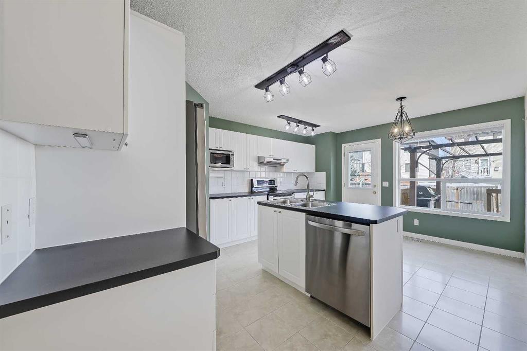 Picture for 123 Arbour Butte Road NW