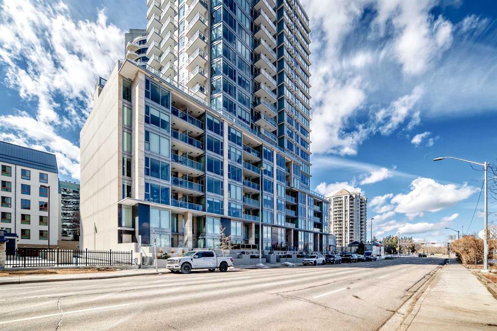 Picture for 2001, 1025 5 Avenue SW