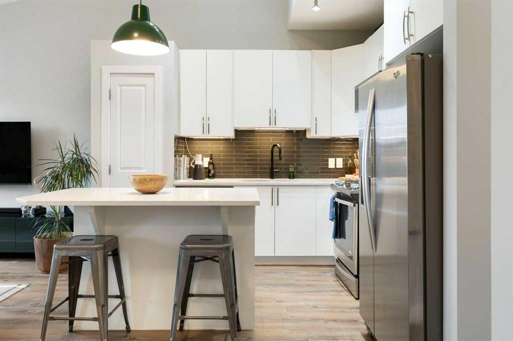 Picture for 8 Evanscrest Gardens NW