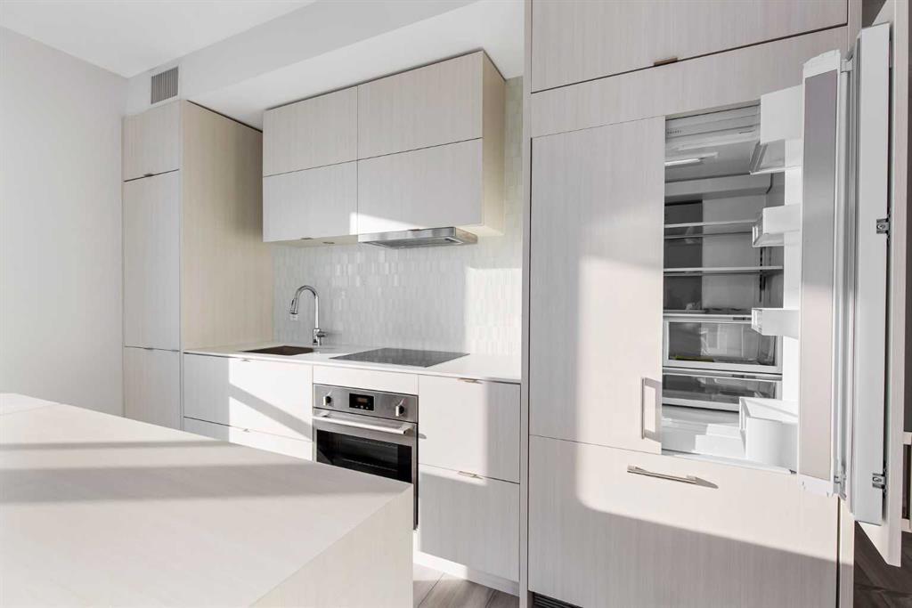 Picture for 404, 615 6 Avenue SE