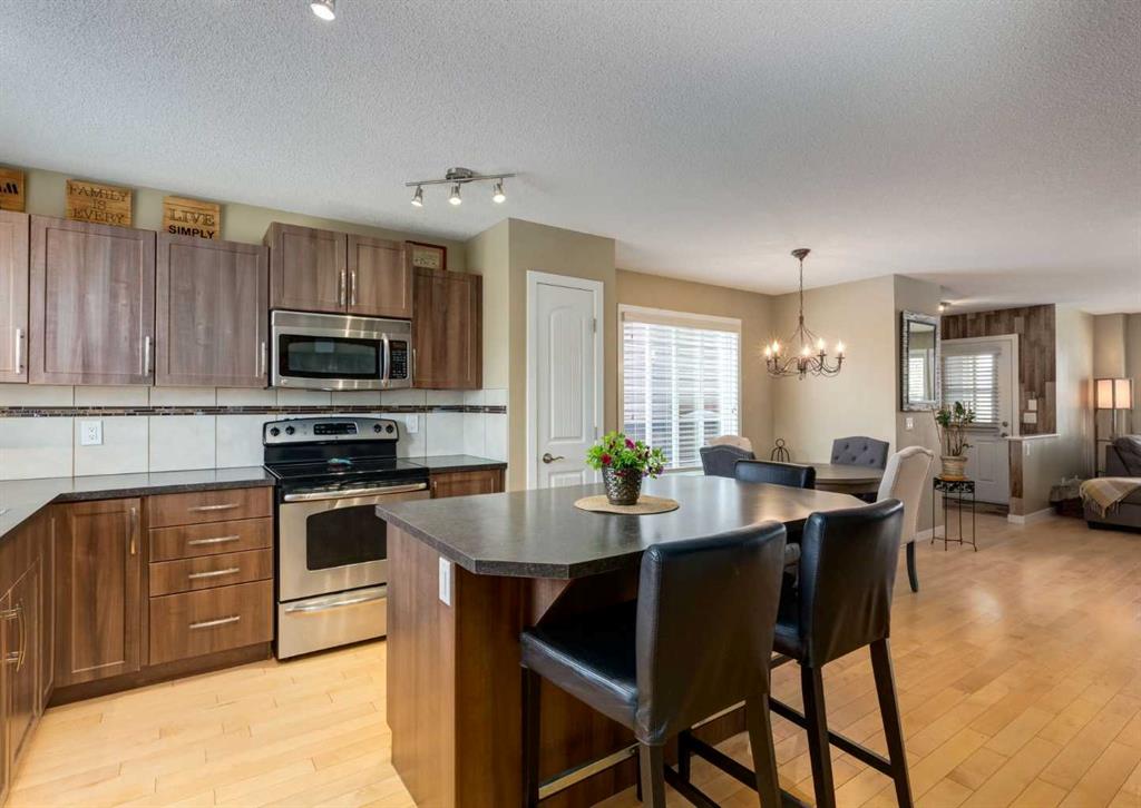 Picture for 165 Walden Manor SE