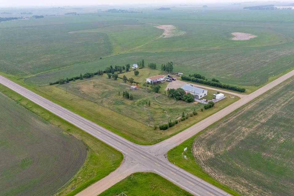 Picture for 31275 Range Road 13  