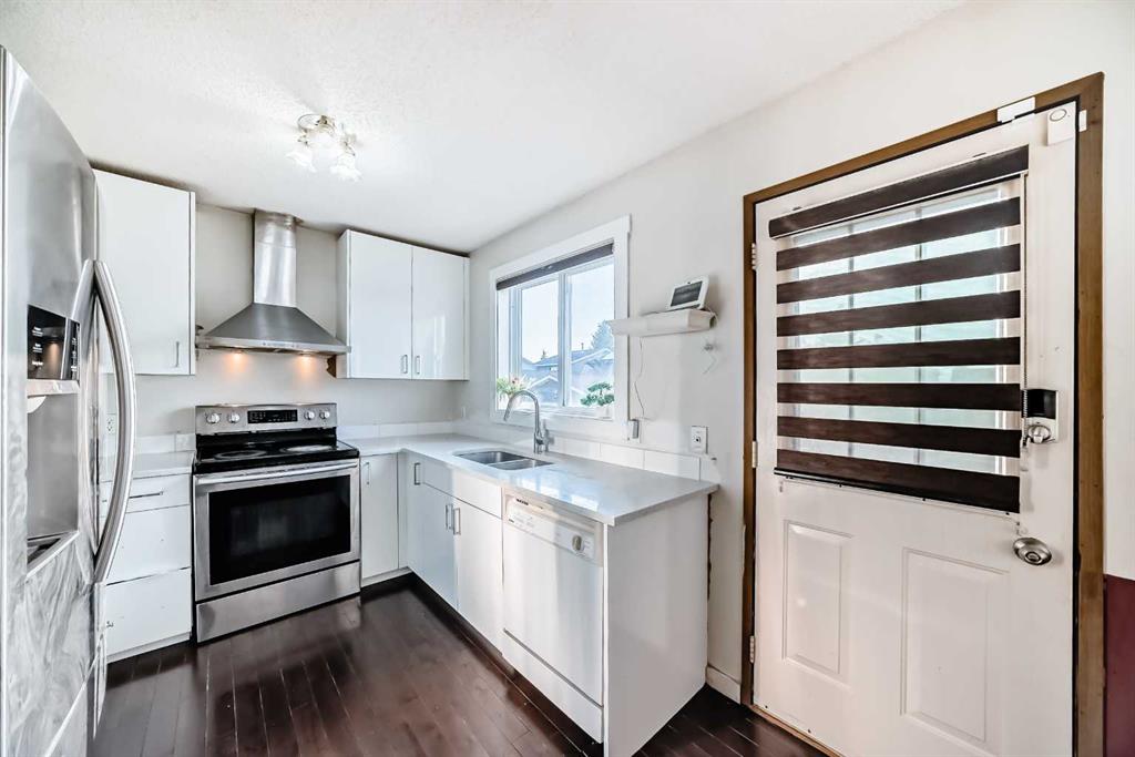 Picture for 11 Martinwood Road NE