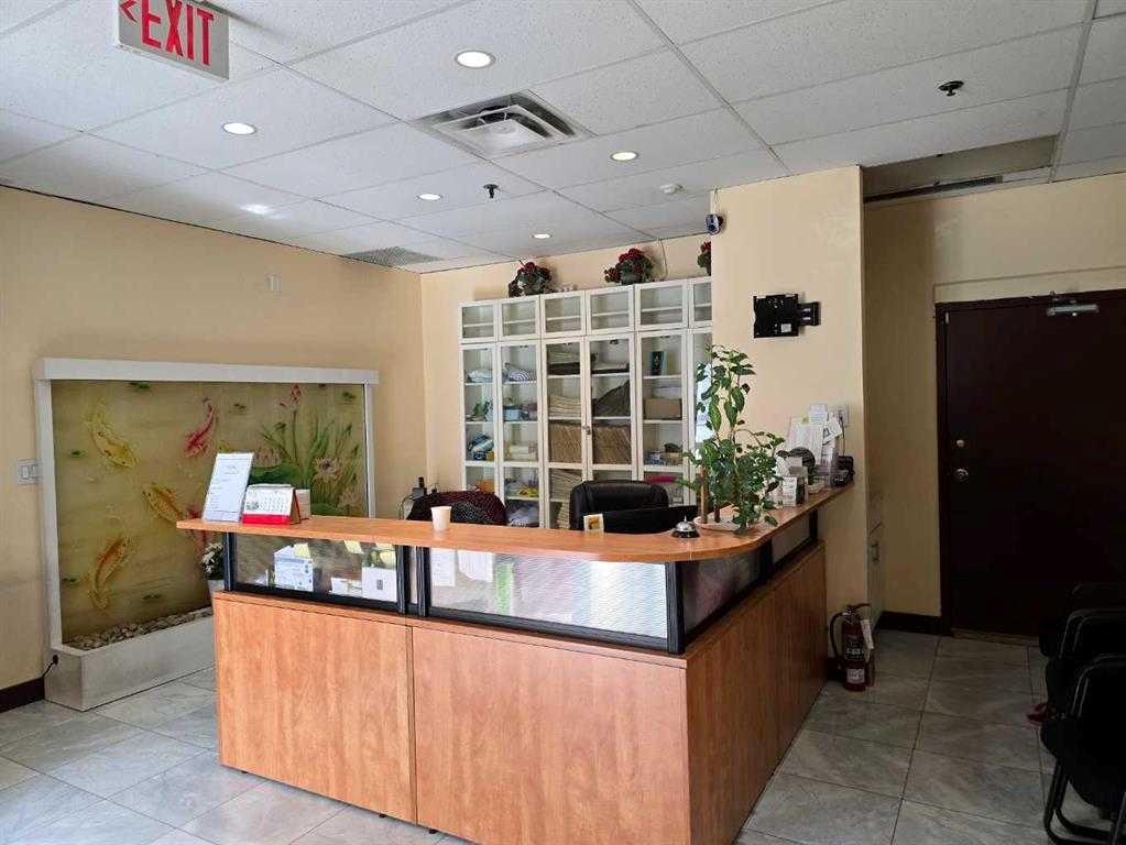 Picture for 116, 738 3 Avenue SW