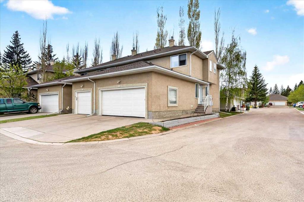 Picture for 15 Cedarview Mews 