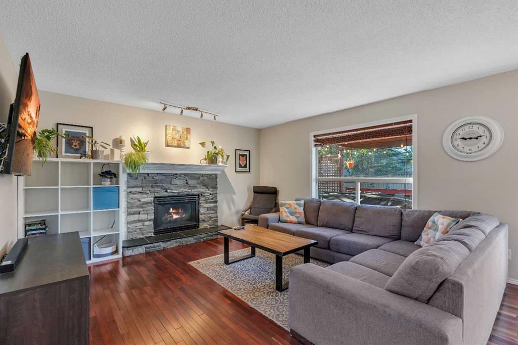 Picture for 2828 Douglasdale Boulevard SE