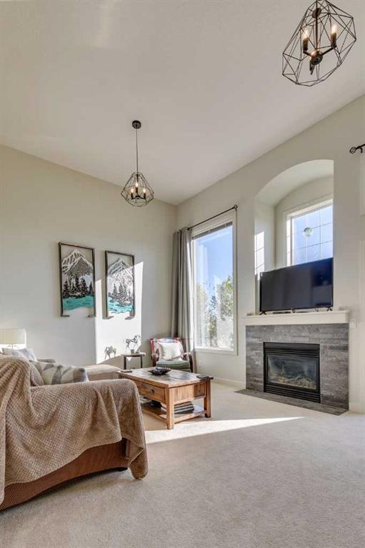 Picture for 44 Everridge Common SW