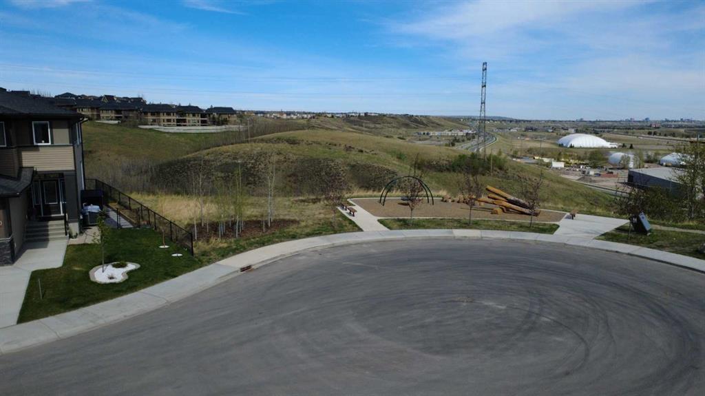 Picture for 52 Crimson Ridge Heights NW