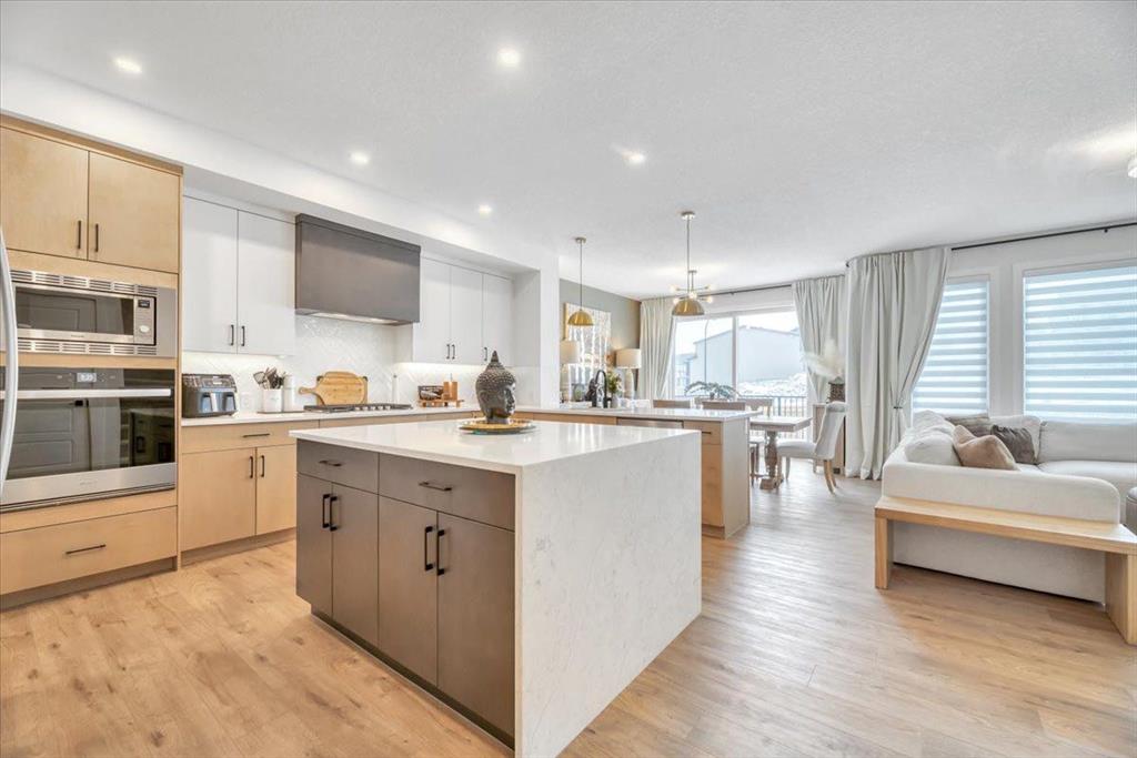 Picture for 77 Versant Point SW