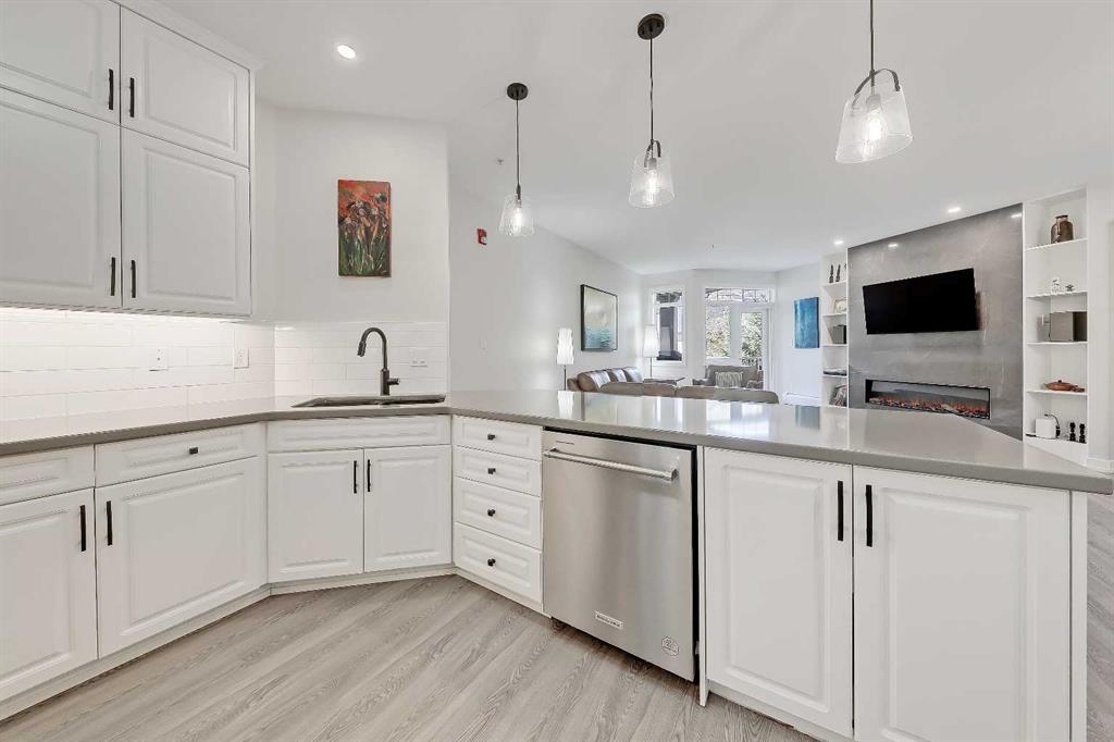 Picture for 402, 2419 Erlton Road SW