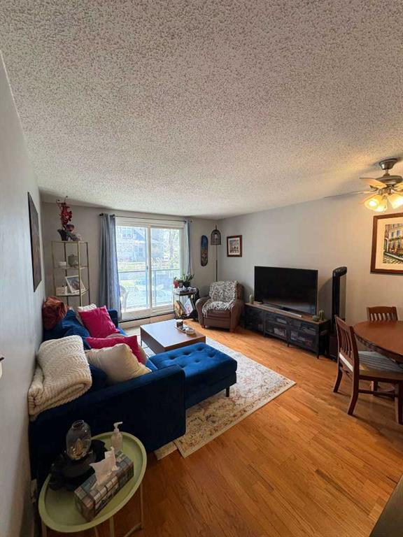 Picture for 201, 1808 18 Street SW