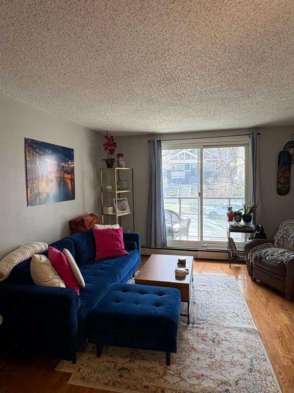Picture for 201, 1808 18 Street SW