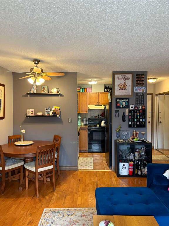Picture for 201, 1808 18 Street SW