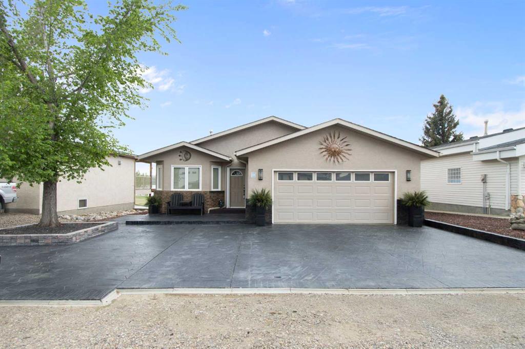 Picture for 654 Lakeside Drive 