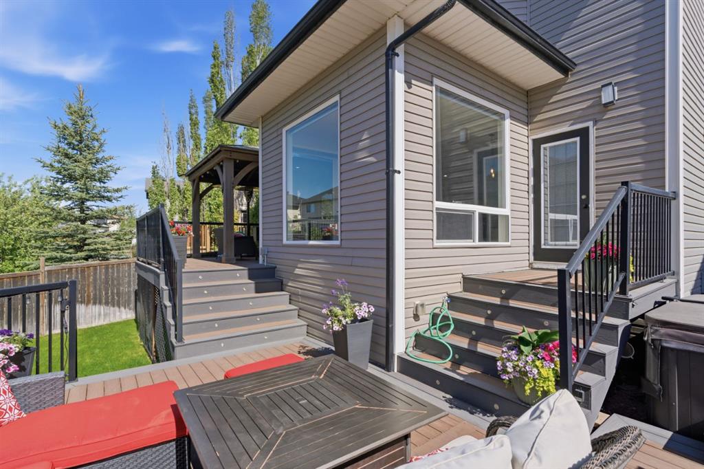 Picture for 212 Willowmere Close 