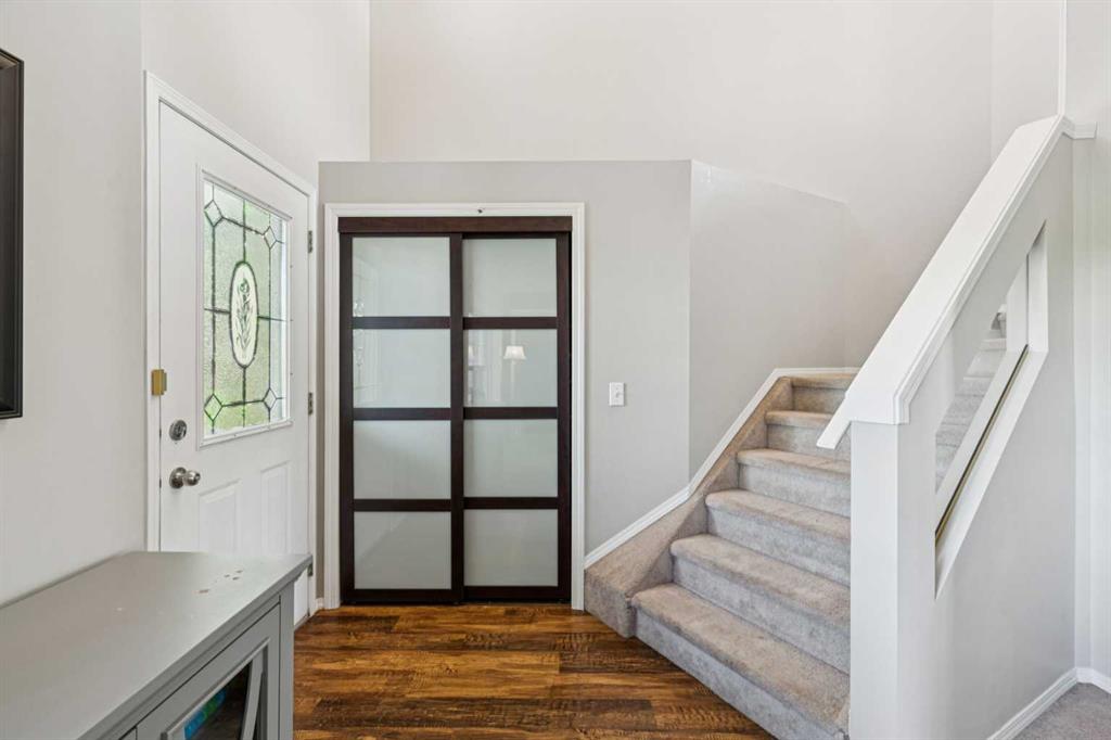 Picture for 114 Bridlewood Close 