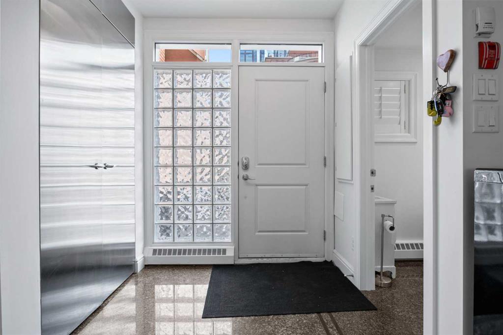 Picture for 5206, 400 Eau Claire Avenue SW