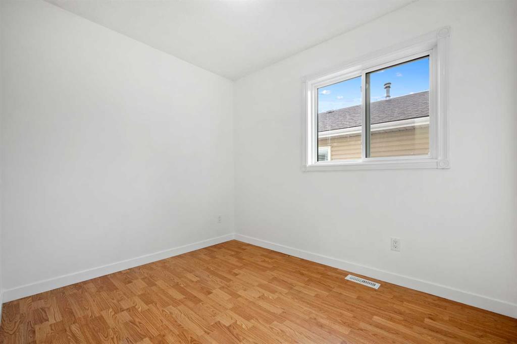 Picture for 62 Elsmore Place SE https://www.cirrealty.ca/reb/creb/79/A2267079_20.jpg