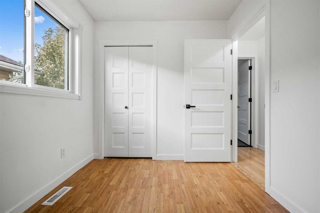 Picture for 62 Elsmore Place SE https://www.cirrealty.ca/reb/creb/79/A2267079_21.jpg