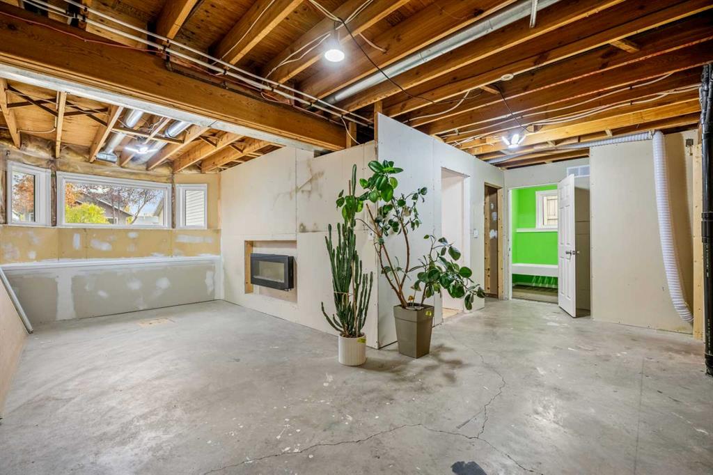 Picture for 62 Elsmore Place SE https://www.cirrealty.ca/reb/creb/79/A2267079_28.jpg