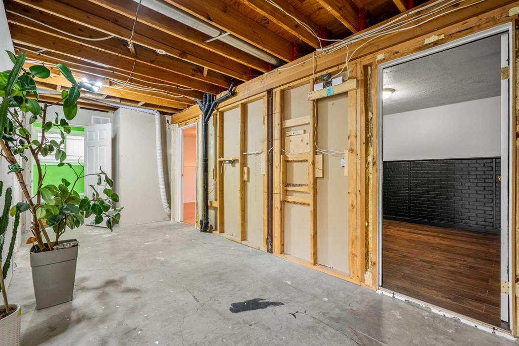 Picture for 62 Elsmore Place SE https://www.cirrealty.ca/reb/creb/79/A2267079_30.jpg