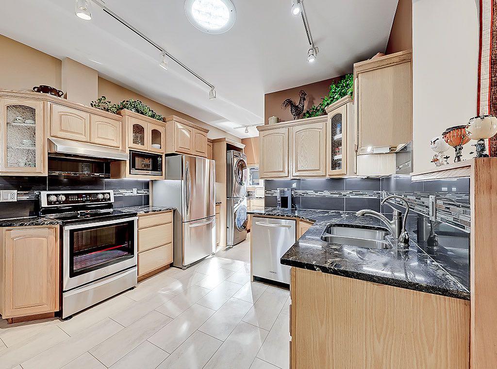 Picture for 2117 26 Avenue 