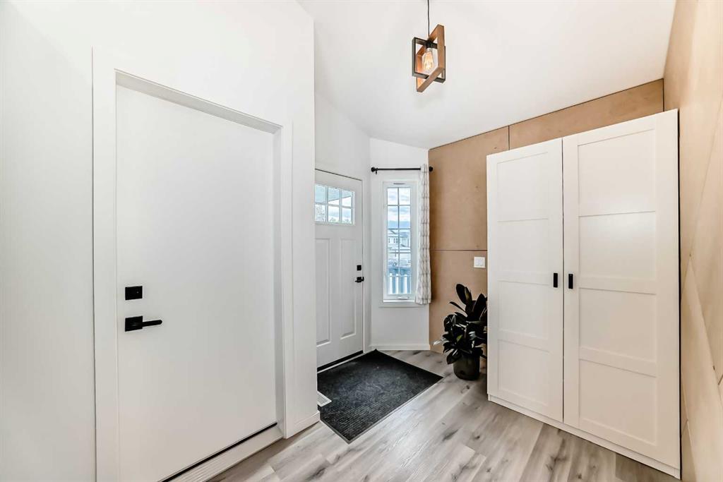 Picture for 12650 Coventry Hills Way NE