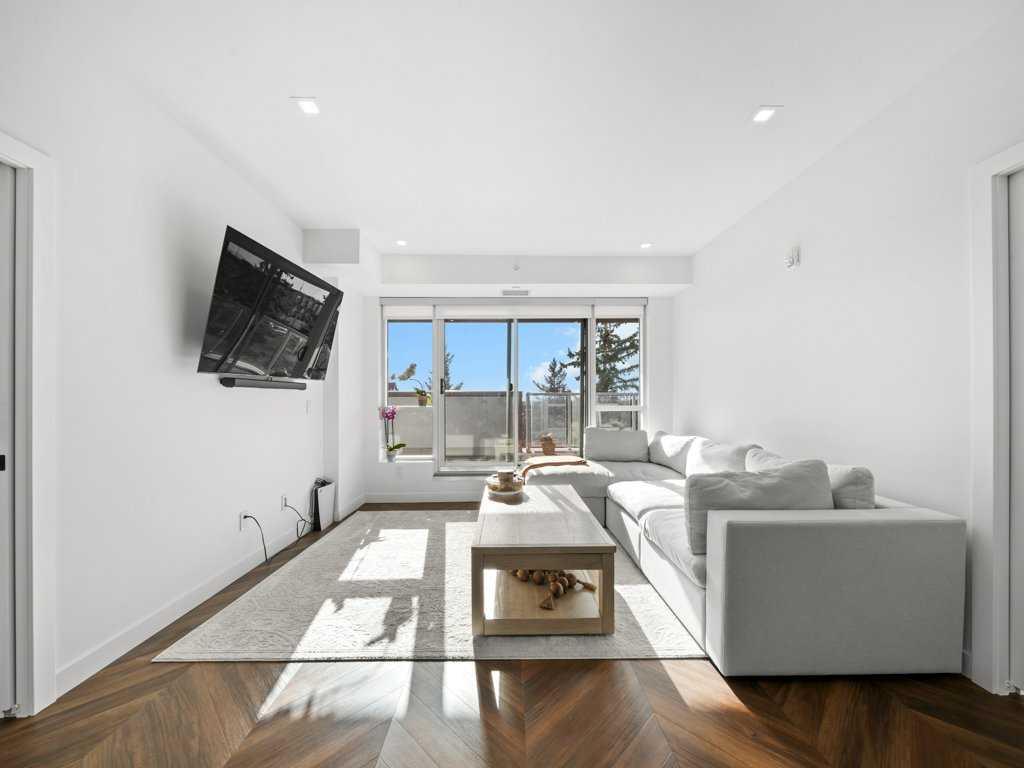 Picture for 206, 8505 Broadcast Avenue SW