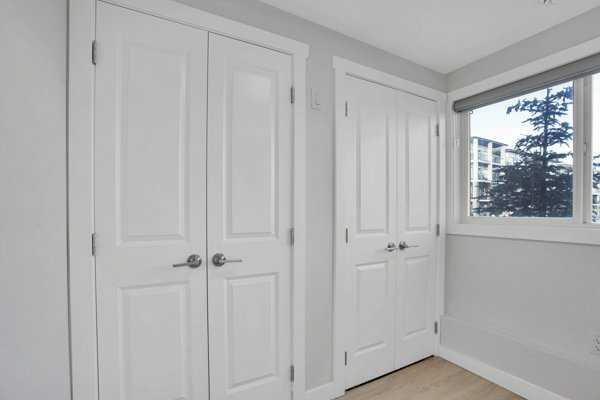 Picture for 304, 33 Merganser Drive W