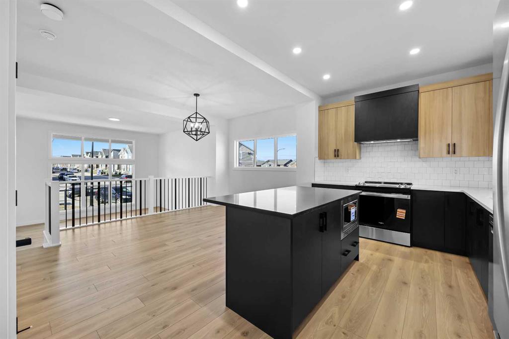 Picture for 128 Mitchell Walk NW