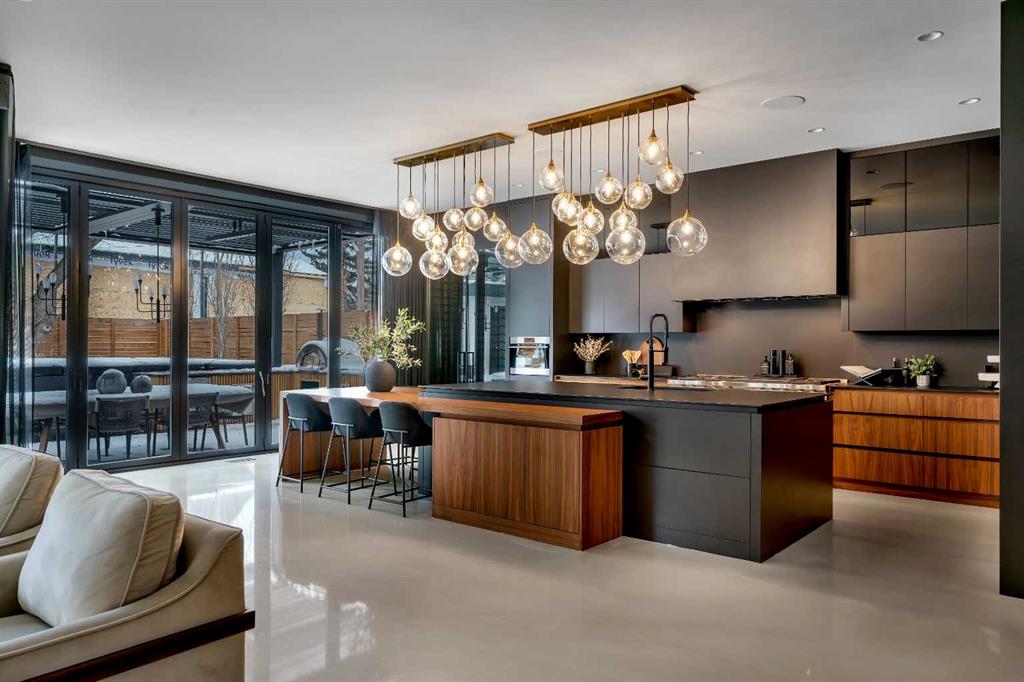 Picture for 4116 Crestview Road SW