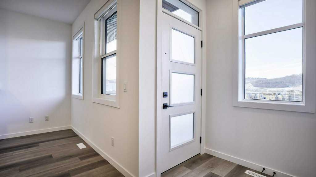 Picture for 774 Wolf Willow Boulevard SE