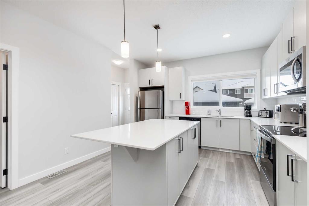 Picture for 226 Midgrove Mews SW