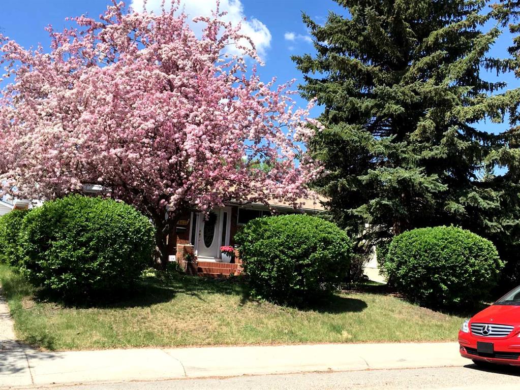 Picture for 6415 Lombardy Crescent SW