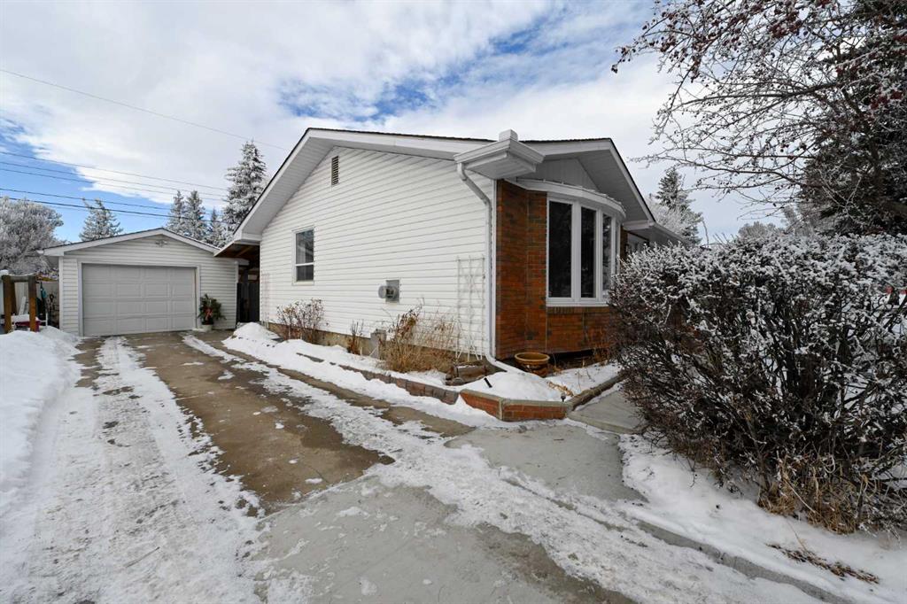 Picture for 6415 Lombardy Crescent SW