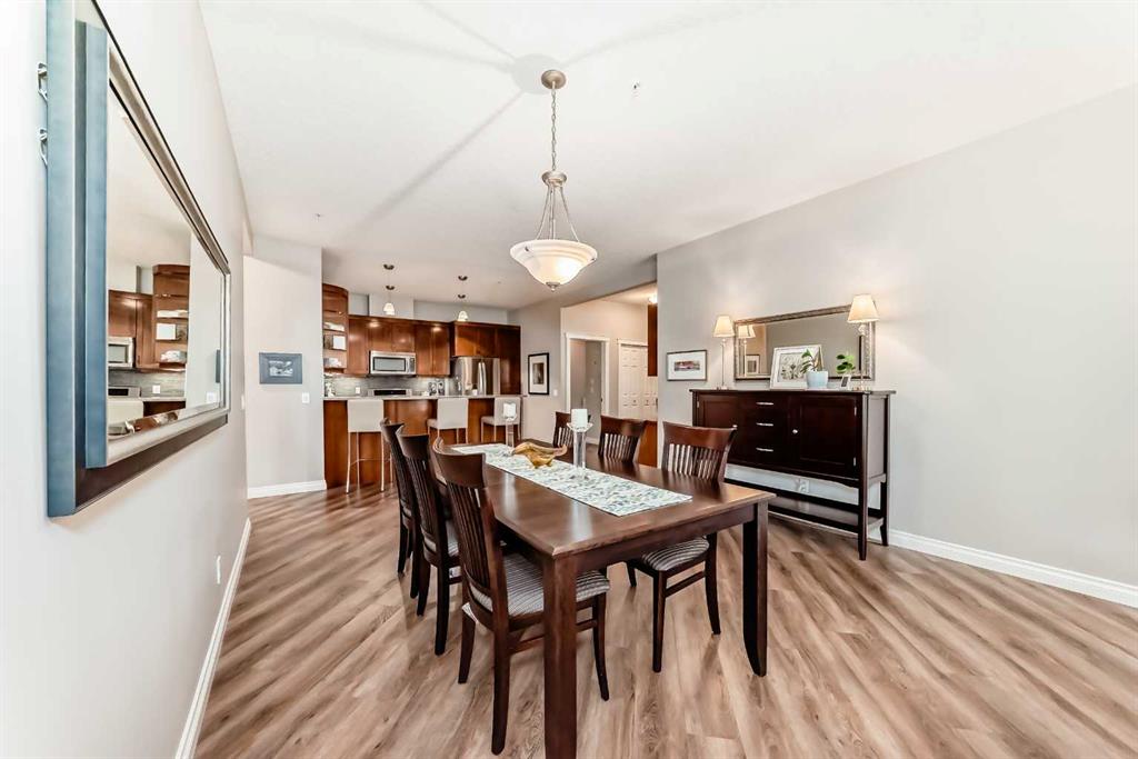 Picture for 7204, 14 Hemlock Crescent SW