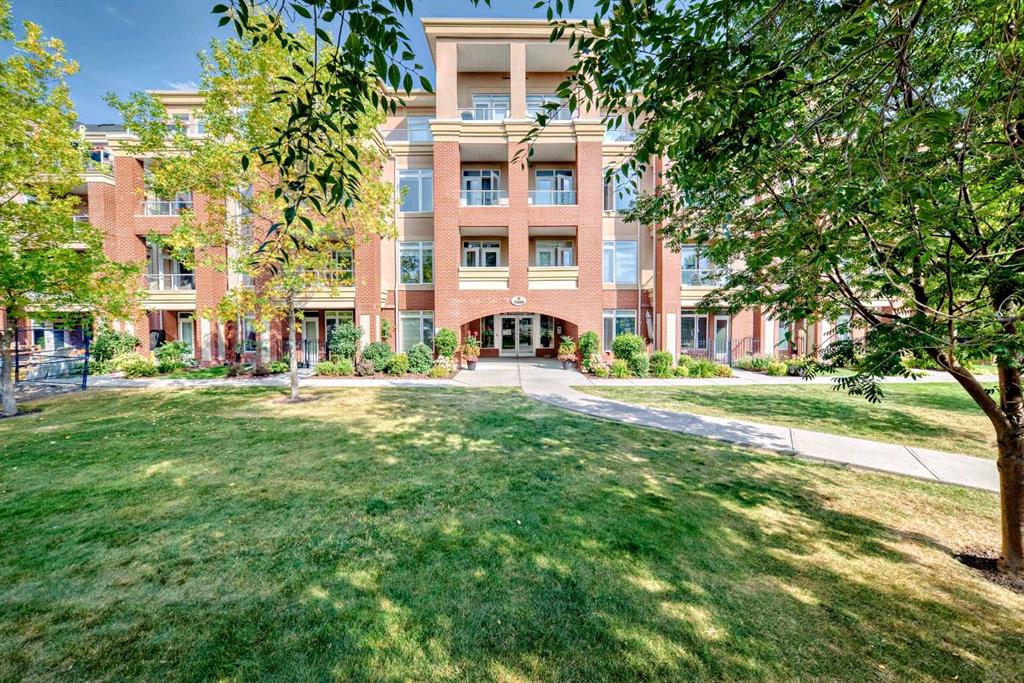 Picture for 7204, 14 Hemlock Crescent SW