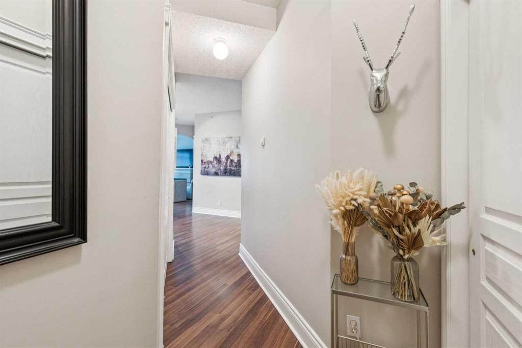 Picture for 305, 4 14 Street NW