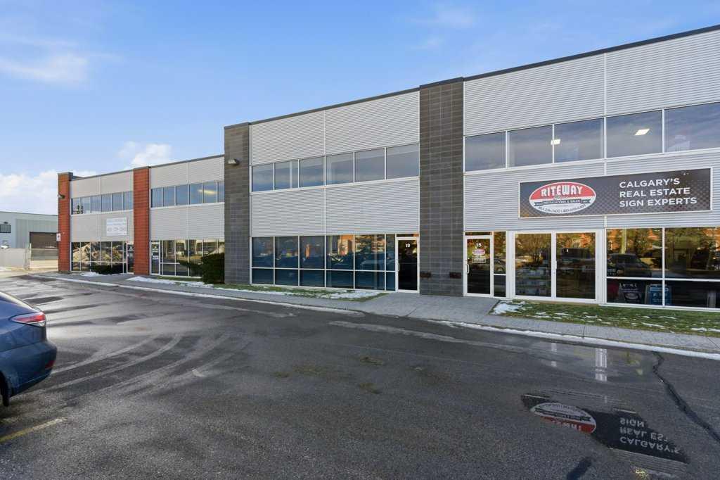 Picture for 19, 4905 102 Avenue SE