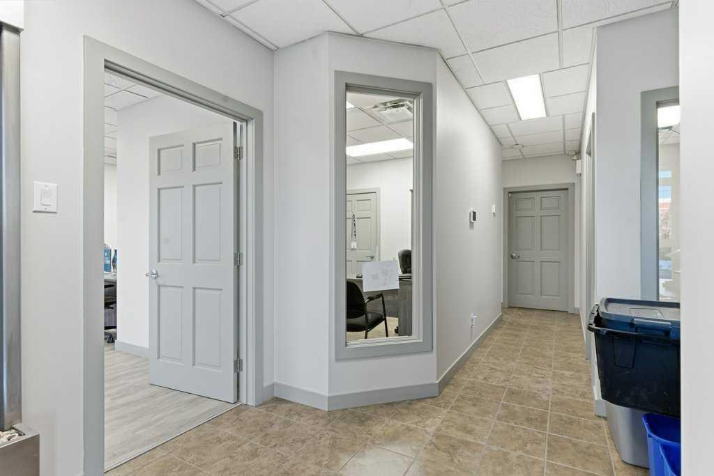 Picture for 19, 4905 102 Avenue SE