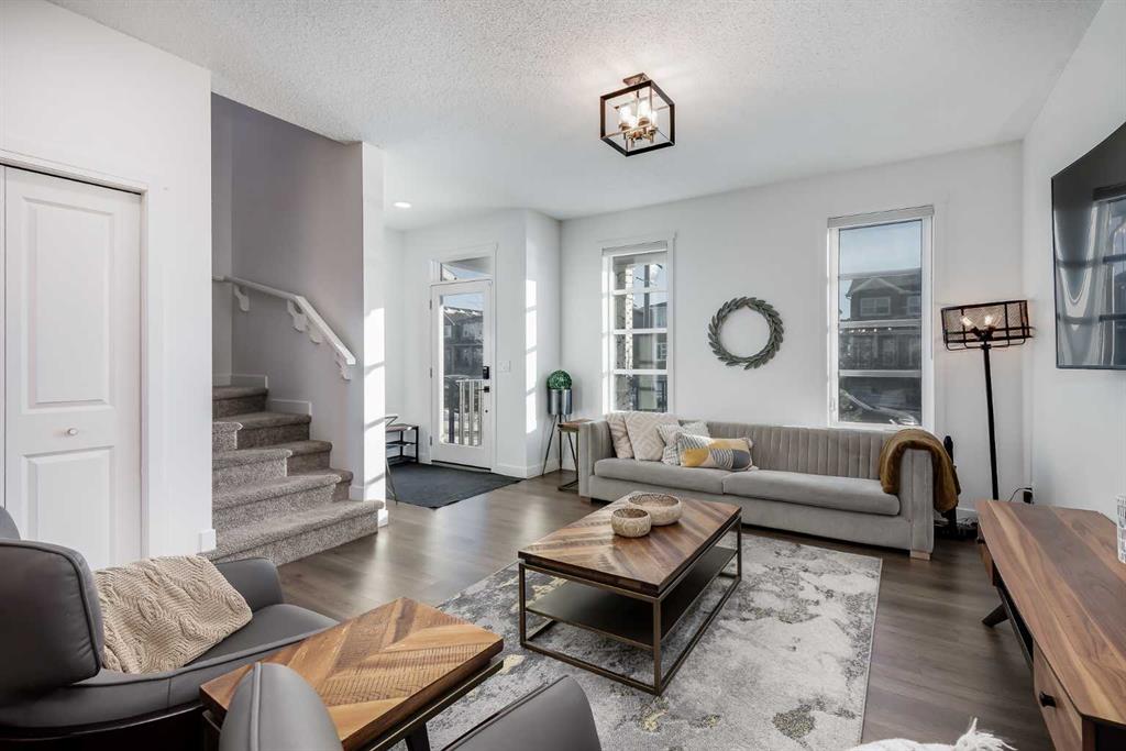 Picture for 117 Highview Gate SE