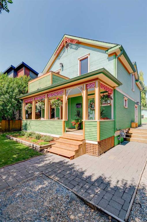 Picture for 1512 33 Avenue SW