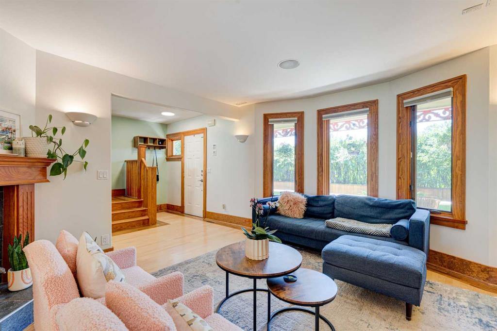 Picture for 1512 33 Avenue SW