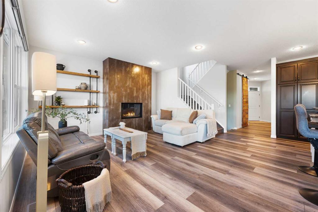 Picture for 128 Auburn Bay Avenue SE