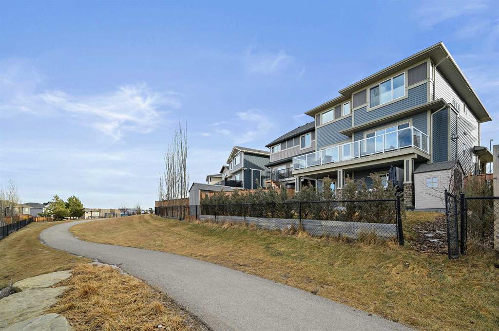 Picture for 311 Hillcrest Heights SW