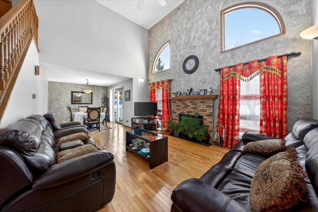 Picture for 210 Shawinigan Way SW